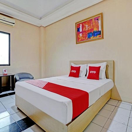 Oyo 3953 Hotel Catellya II Cipaku Bandung Exteriér fotografie