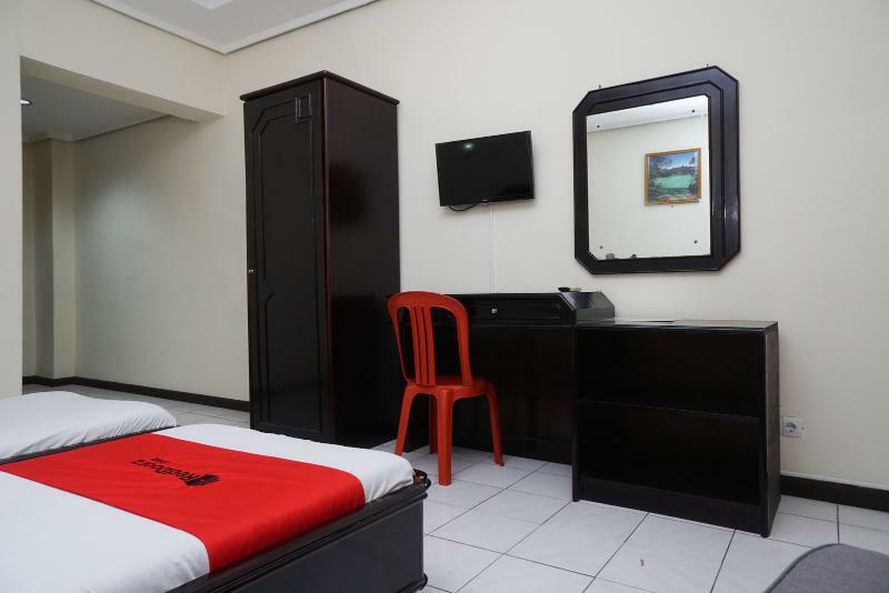 Oyo 3953 Hotel Catellya II Cipaku Bandung Exteriér fotografie